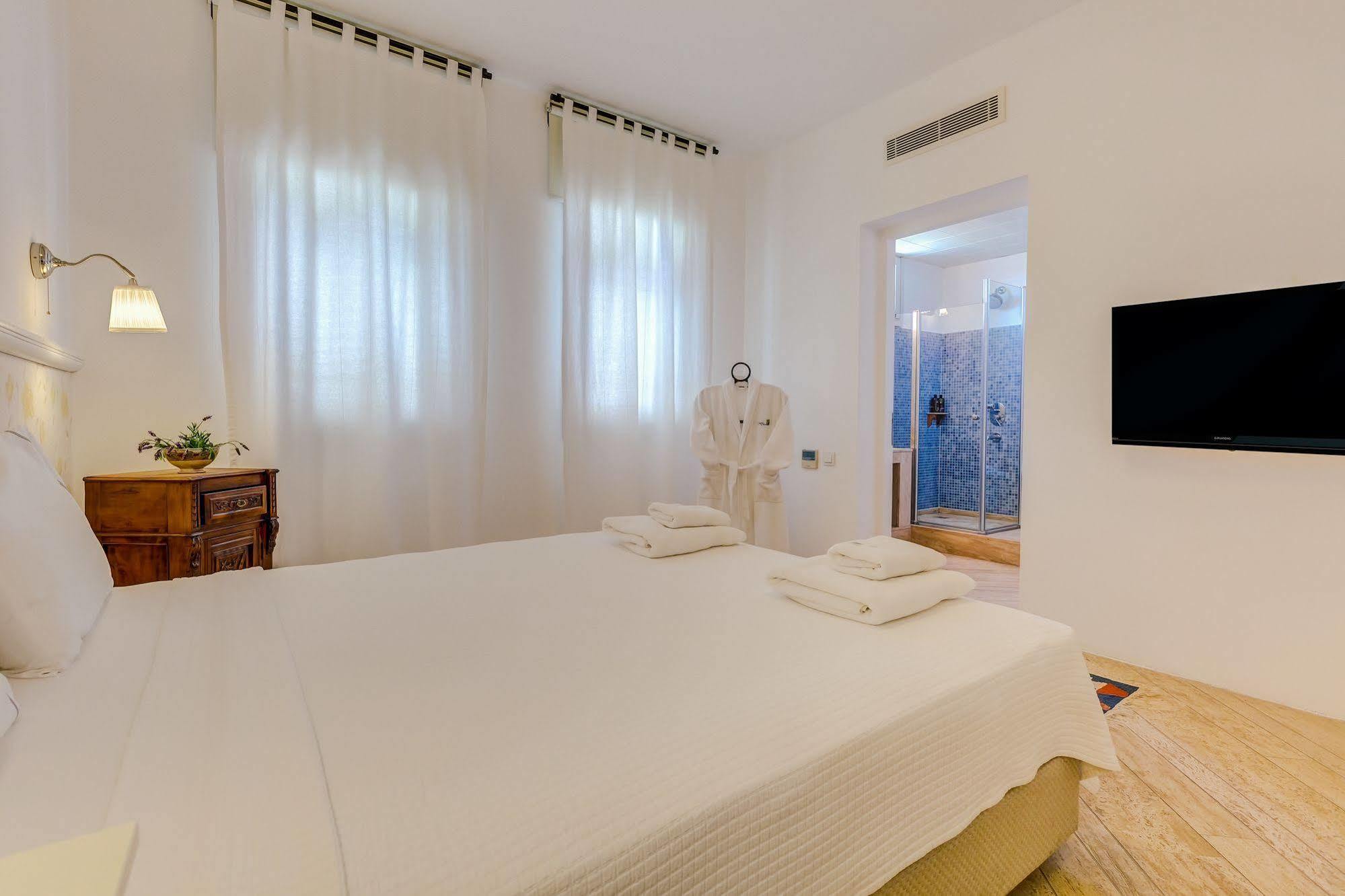 Ev Bharat Butique Hotel, アラカティ エクステリア 写真